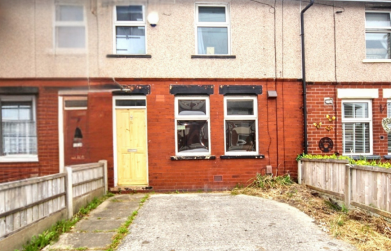 Modernisation in Leigh photo